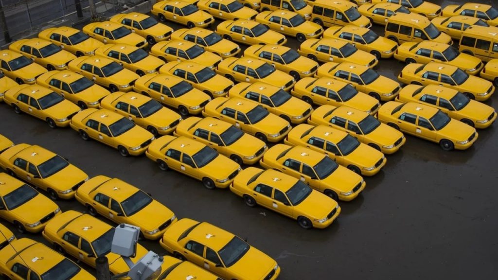 Таксопарк стоянка такси
